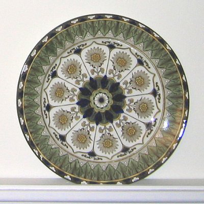 Royal Doulton Cyprus porcelain plate, D1268