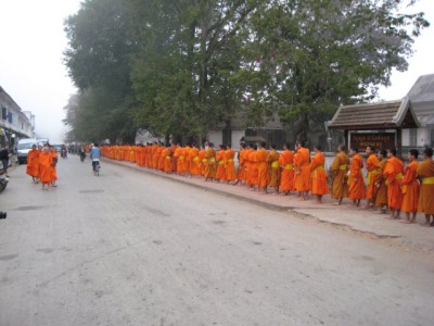 Luang Prabang, morning monk procession