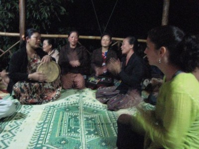 the women singing traditional Lao songs