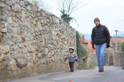 Walking around Tomaj