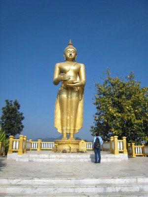 Wat Thaton's standing Buddha