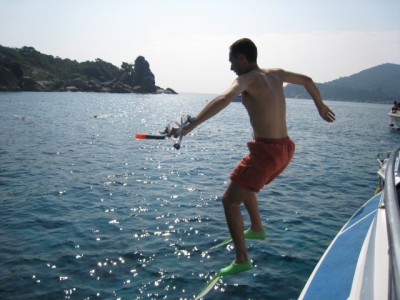 the suckers waited in line to get off the boat by ladder.  the rest of us jumped.