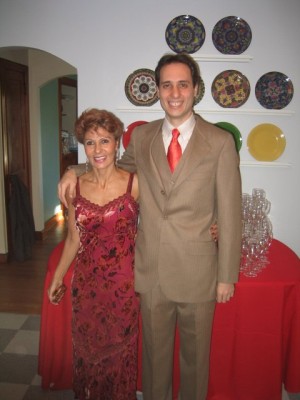 groom and mom